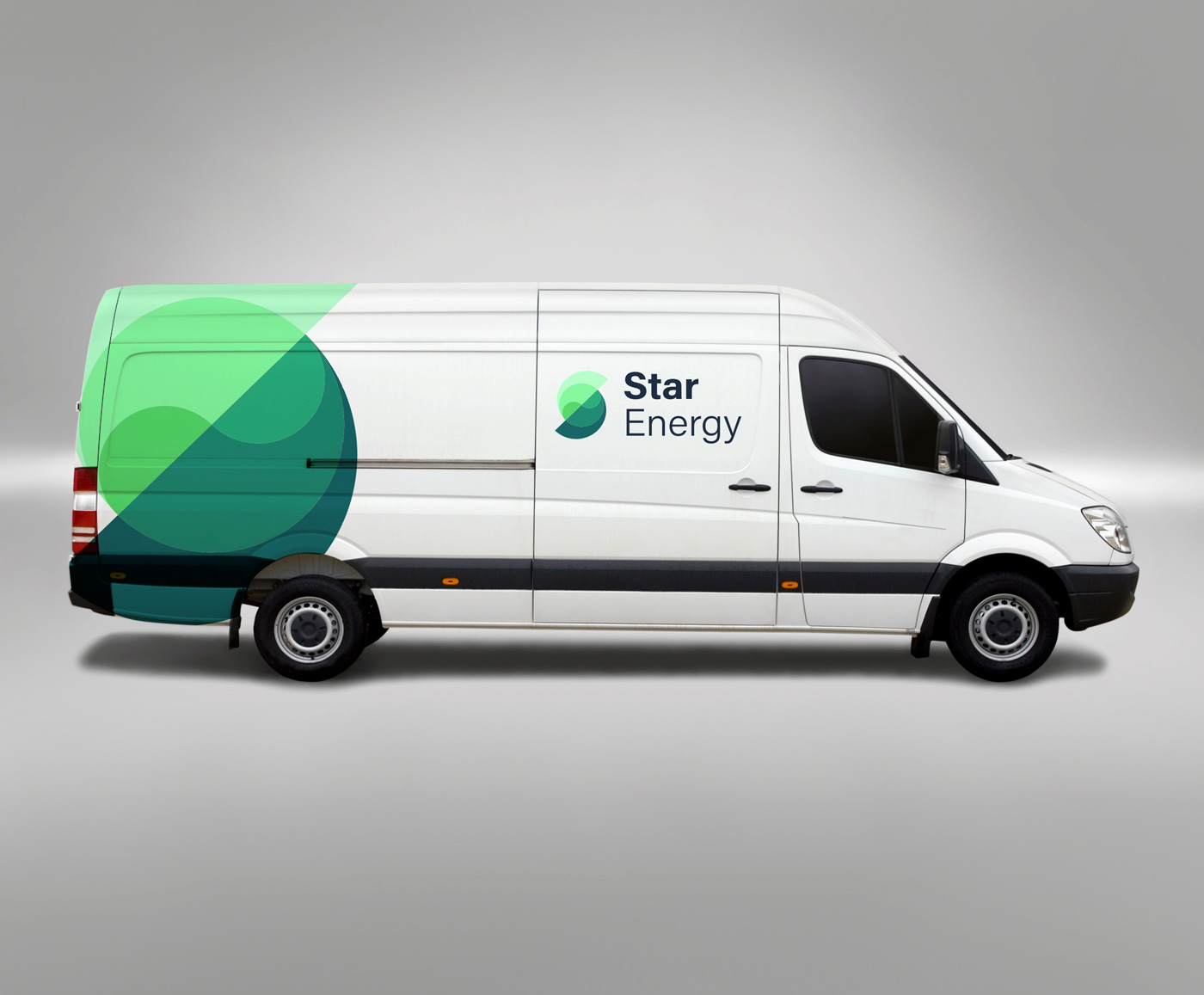A white transit van shows the Star Energy brand on the side of it
